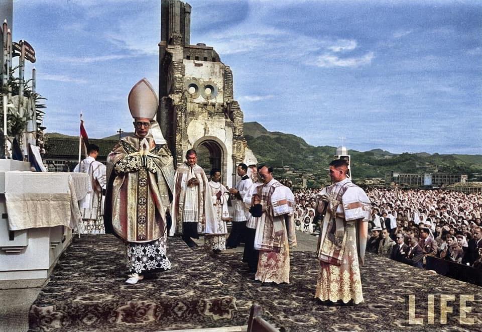 Figure 1: Pontifical High Mass in the ruins of St Mary&rsquo;s Cathedral, Nagasaki, Japan. December 7th, 1949 - (5 years after the atom bomb).